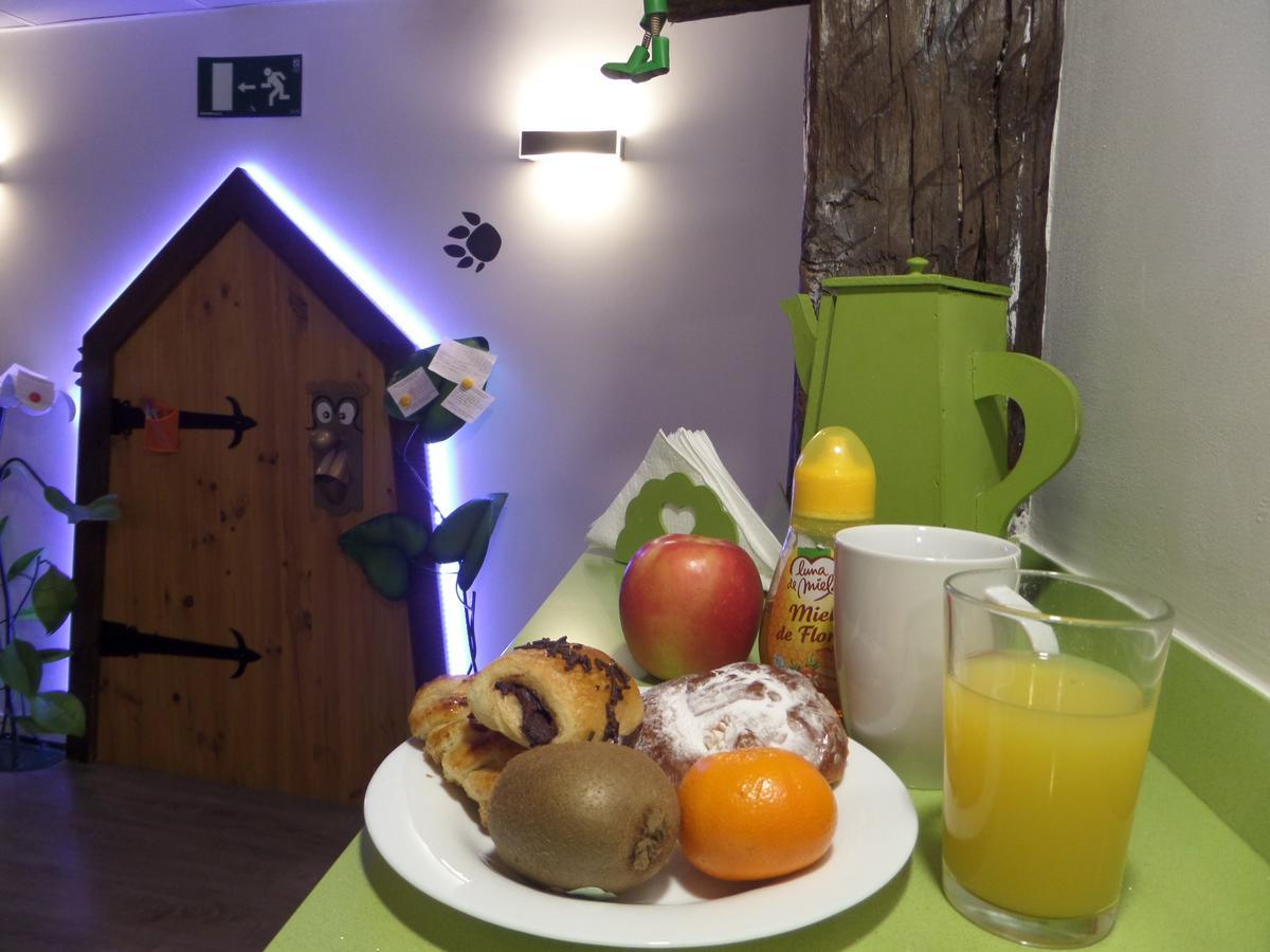 Pension Aliciazzz Bed And Breakfast Bilbao Guest house 2*